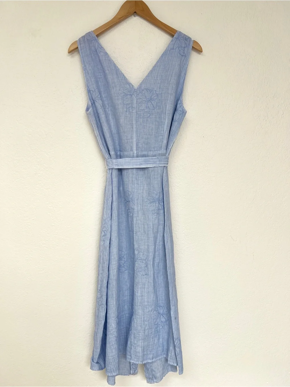 120% LINO dress / light blue V neck sleeveless belted midi / size 10 - Picture 6 of 7